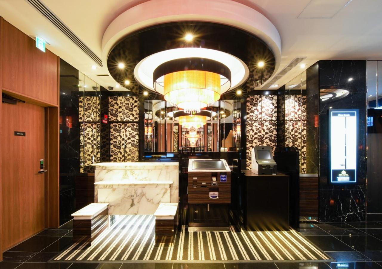 Apa Hotel Midosuji Honmachi Ekihigashi Osaka Exterior foto