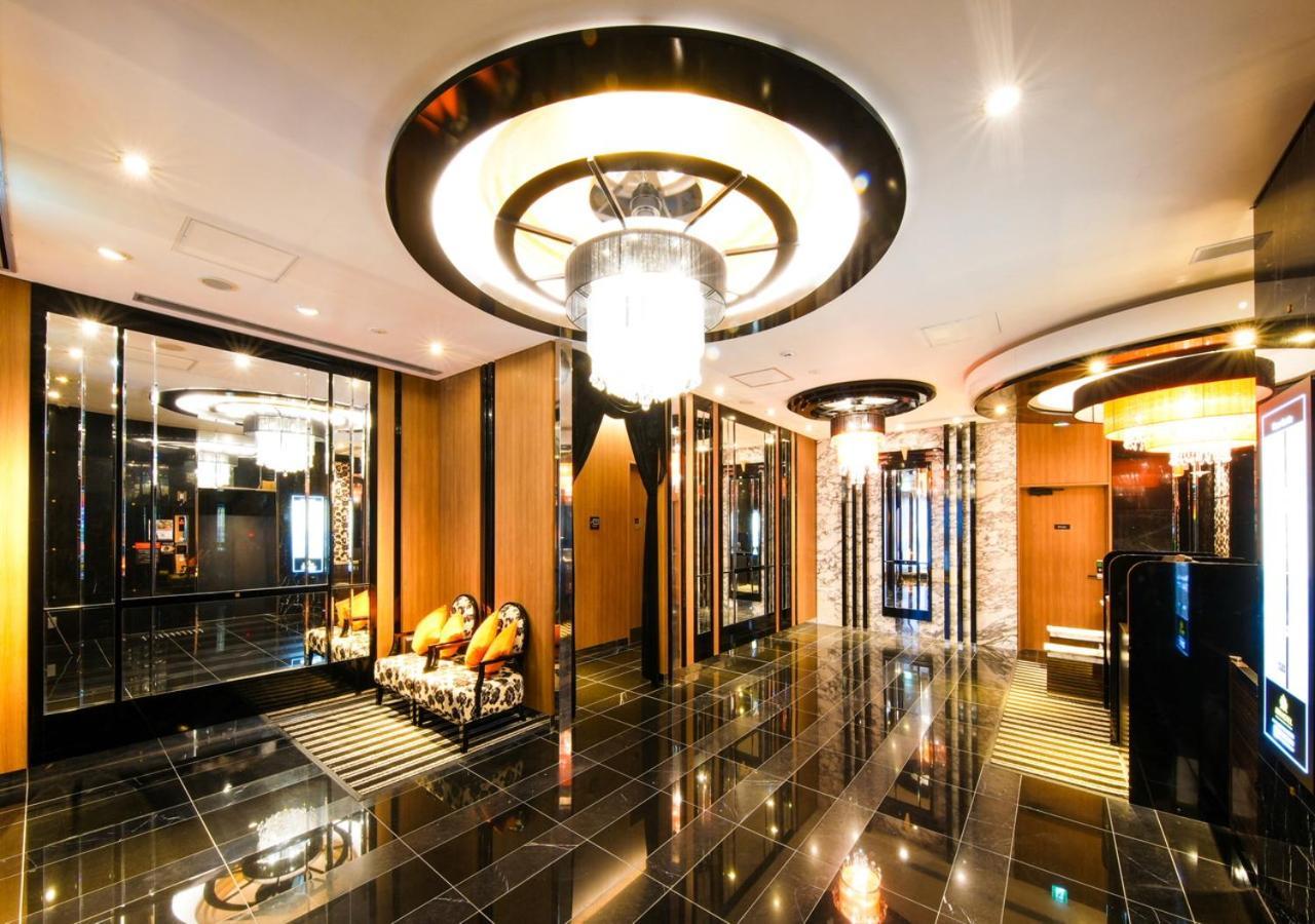 Apa Hotel Midosuji Honmachi Ekihigashi Osaka Exterior foto
